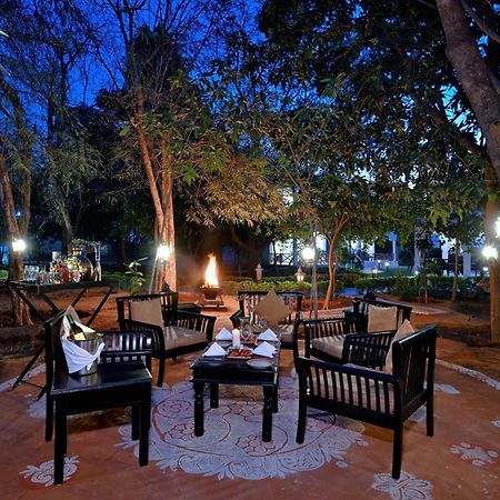 Tiger Den Resort Khilchīpur Екстериор снимка