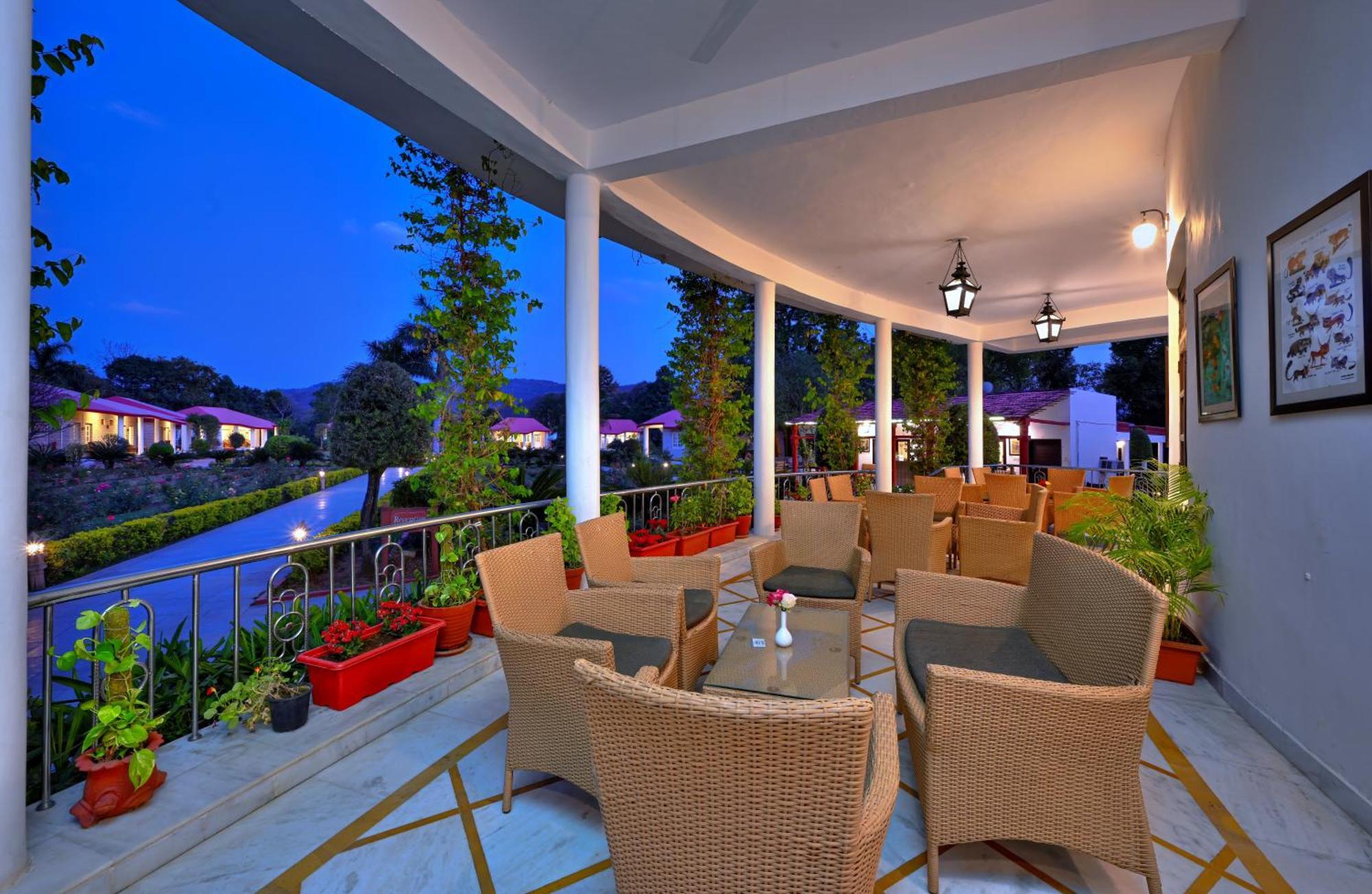 Tiger Den Resort Khilchīpur Екстериор снимка